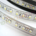 Strip light 12v 3528 6000k 9.6w per meter high brightness