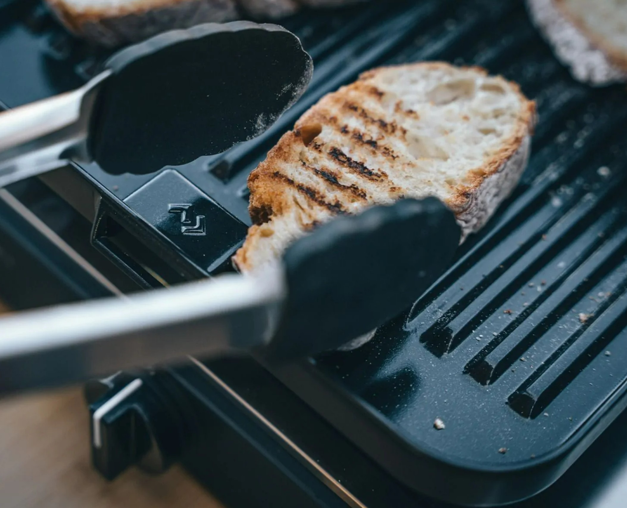 CADAC 2 Cook Ribbed Grill Plate - Image 4